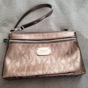 Michael Kors Wristlet